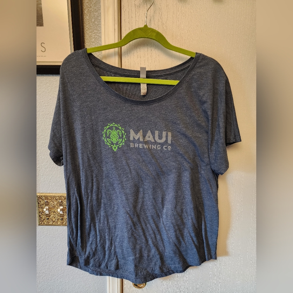 Women's Blue Maui BREWING Top
